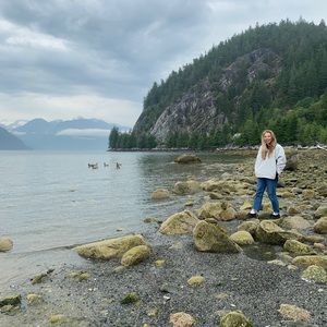 Meet your Posher, Lilli